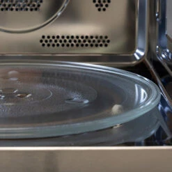 Euro Appliances Touch Convection Microwave 34L Black 4 Euro Appliances Touch Convection Microwave 34L Black -Cook & Bathe EMW34TBK lifestyle3 web