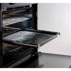 Euro Appliances Pyrolytic Multifunction Oven Black 60cm -Cook & Bathe EO606VPYBK lifestyle web 153e3fe4 a98d 473b 94c8 11bdaa9a44a3