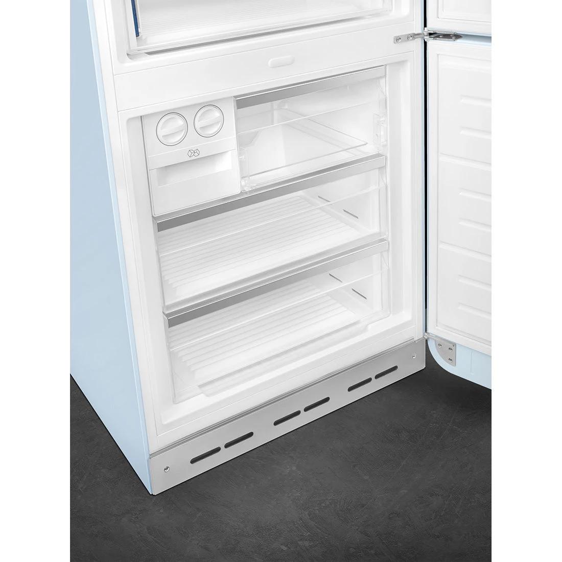 Smeg FAB38 50's Style 481L Retro Refrigerator Right Hand Hinge Pastel Blue Smeg FAB38 50's Style 481L Retro Refrigerator Right Hand Hinge Pastel Blue -Cook & Bathe FAB38RPB5AU 7