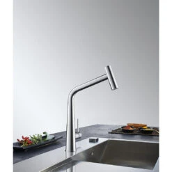Franke Icon Pull-Out Tap Chrome -Cook & Bathe TA6861 lifestyle3 web 50ddc79d 7cbd 446f 9fa0 84537a0d4b6f
