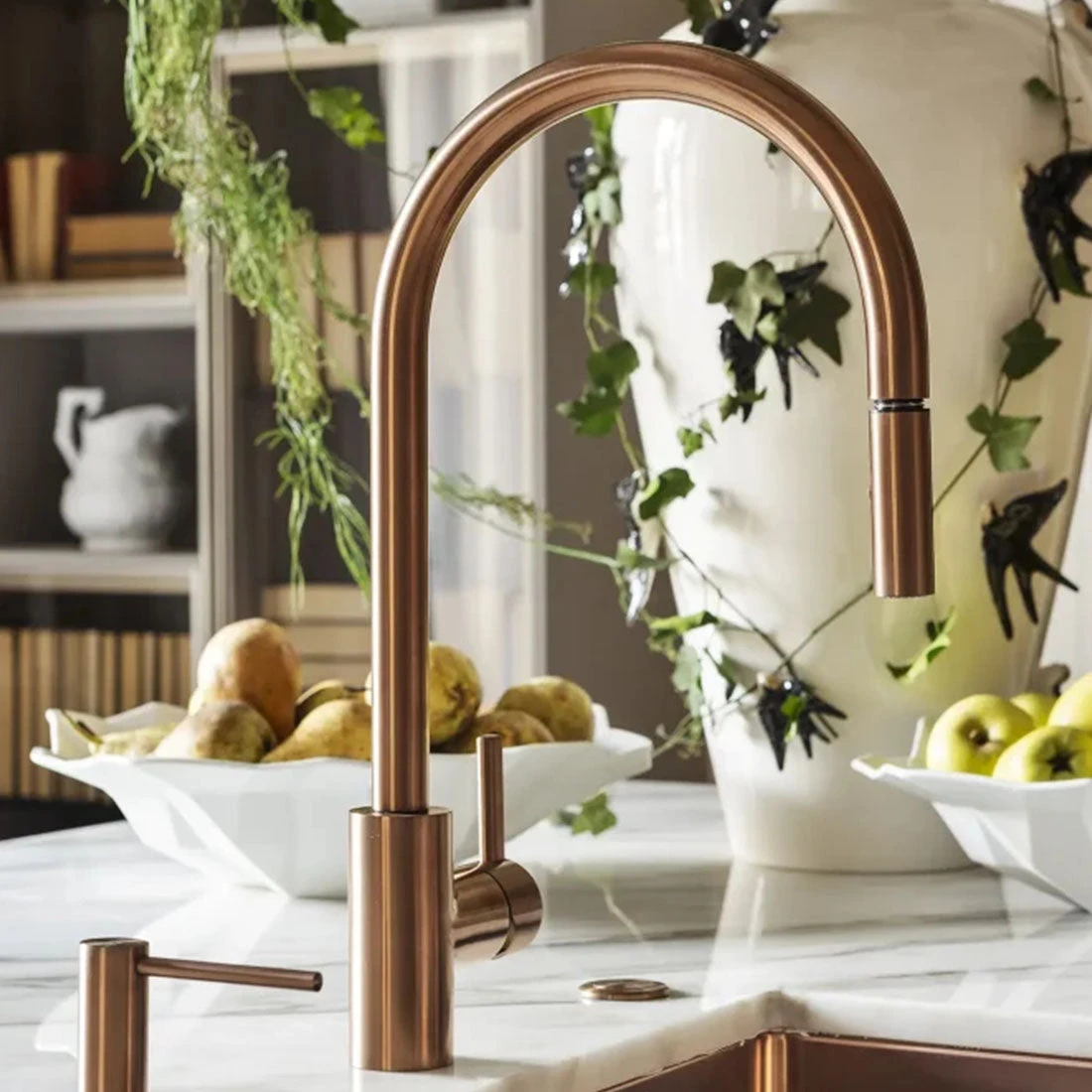 Franke Eos Neo Copper Pull-Out Tap Copper Franke Eos Neo Copper Pull-Out Tap Copper -Cook & Bathe TA9601CP lifestyle1